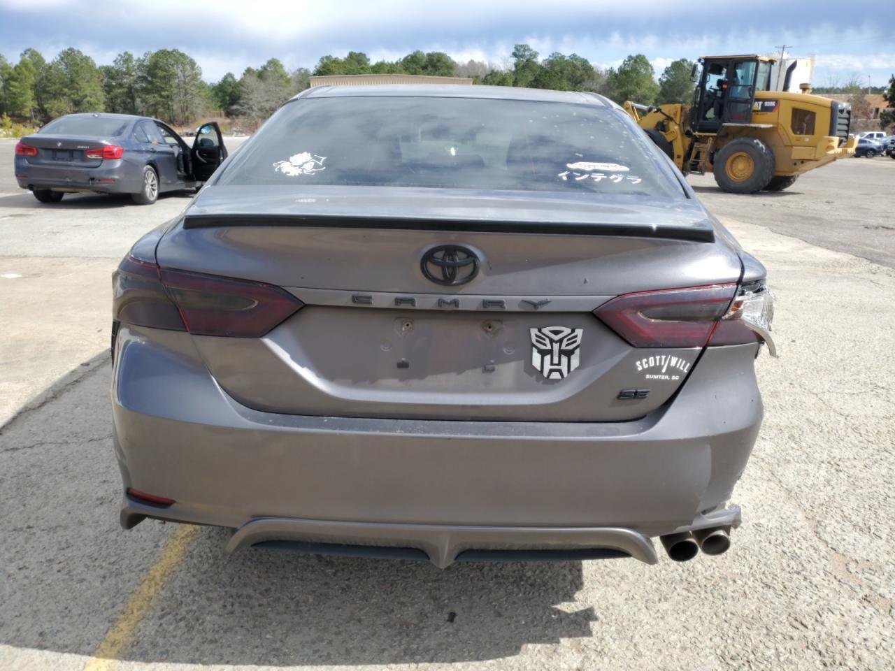 2018 TOYOTA CAMRY L - Фото 6