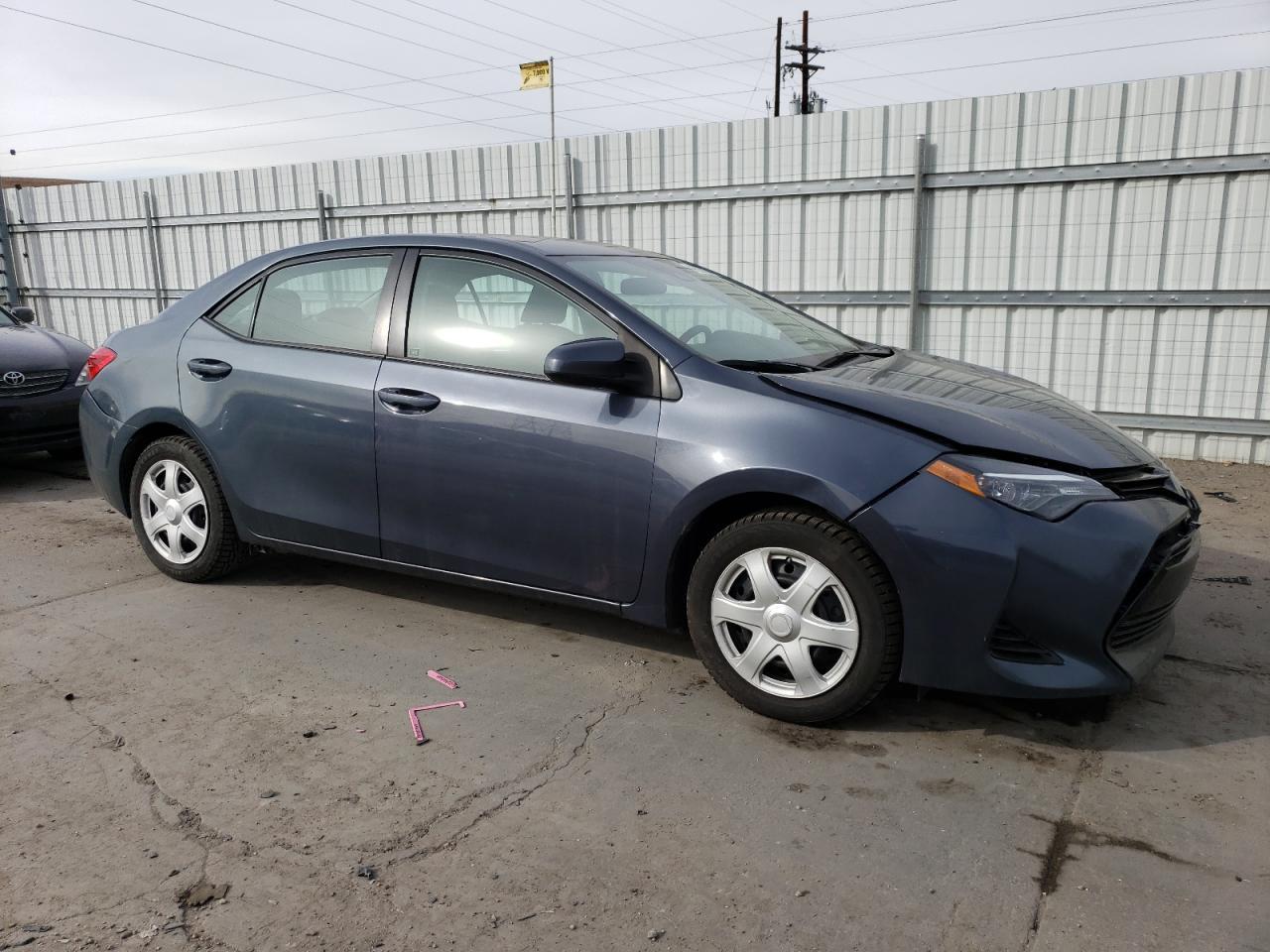 2018 TOYOTA COROLLA L - Фото 4