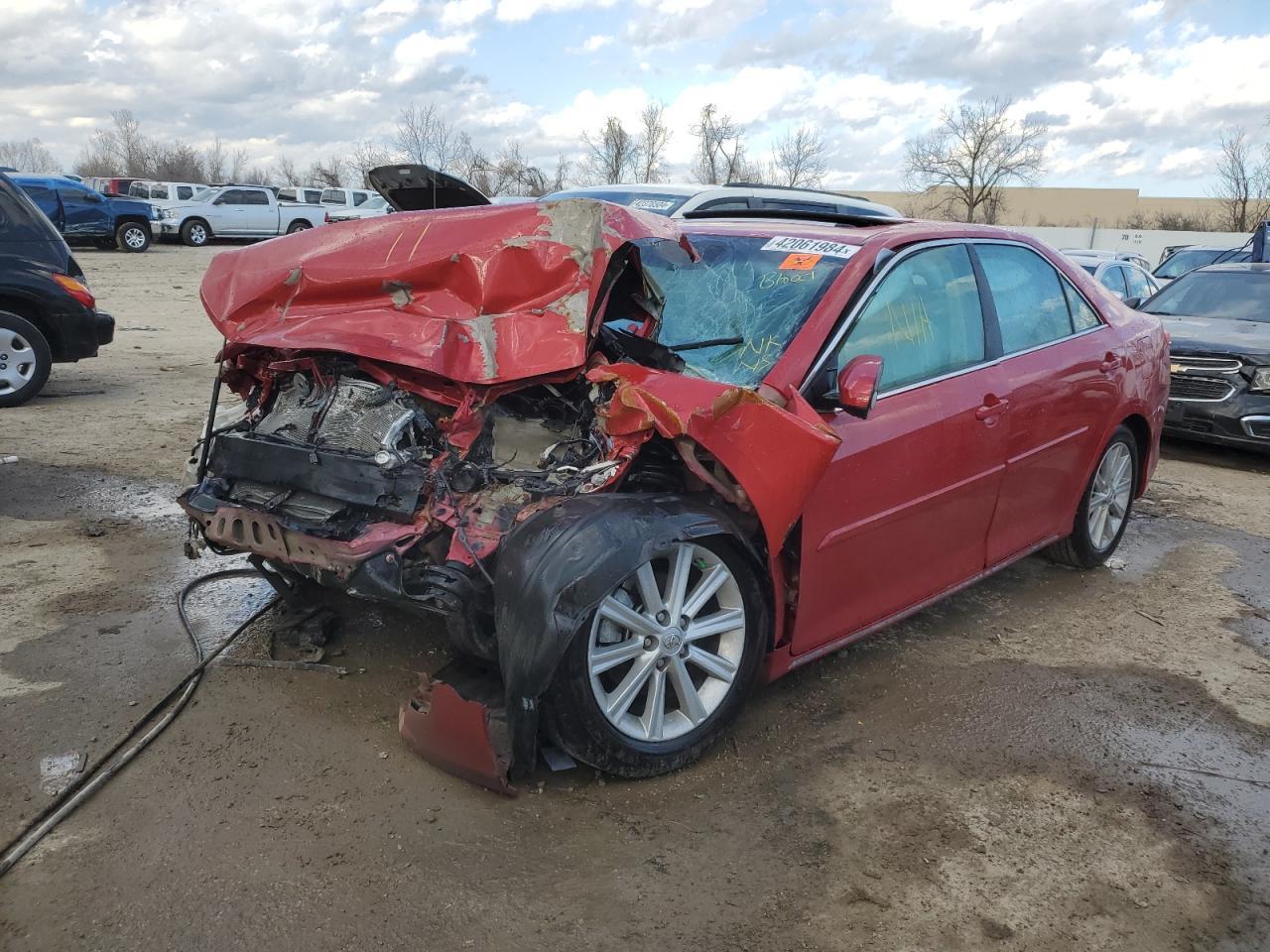 2014 TOYOTA CAMRY L