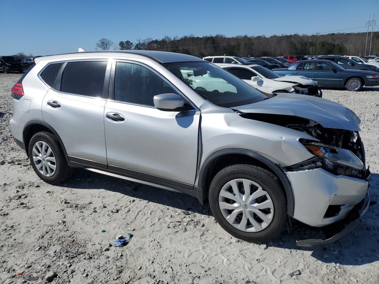 2017 NISSAN ROGUE S - Фото 4