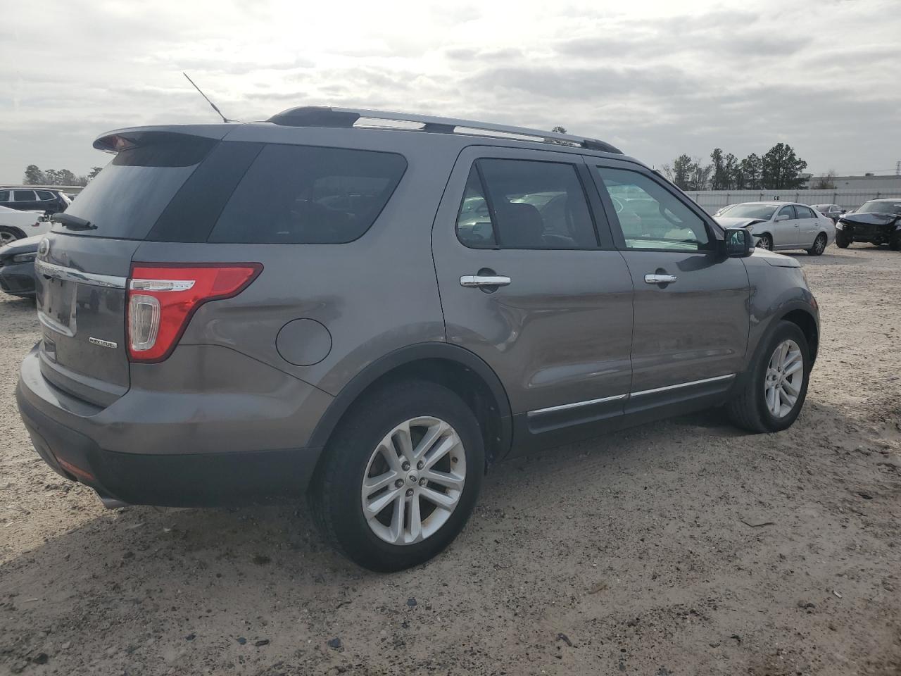 2013 FORD EXPLORER X - Фото 3