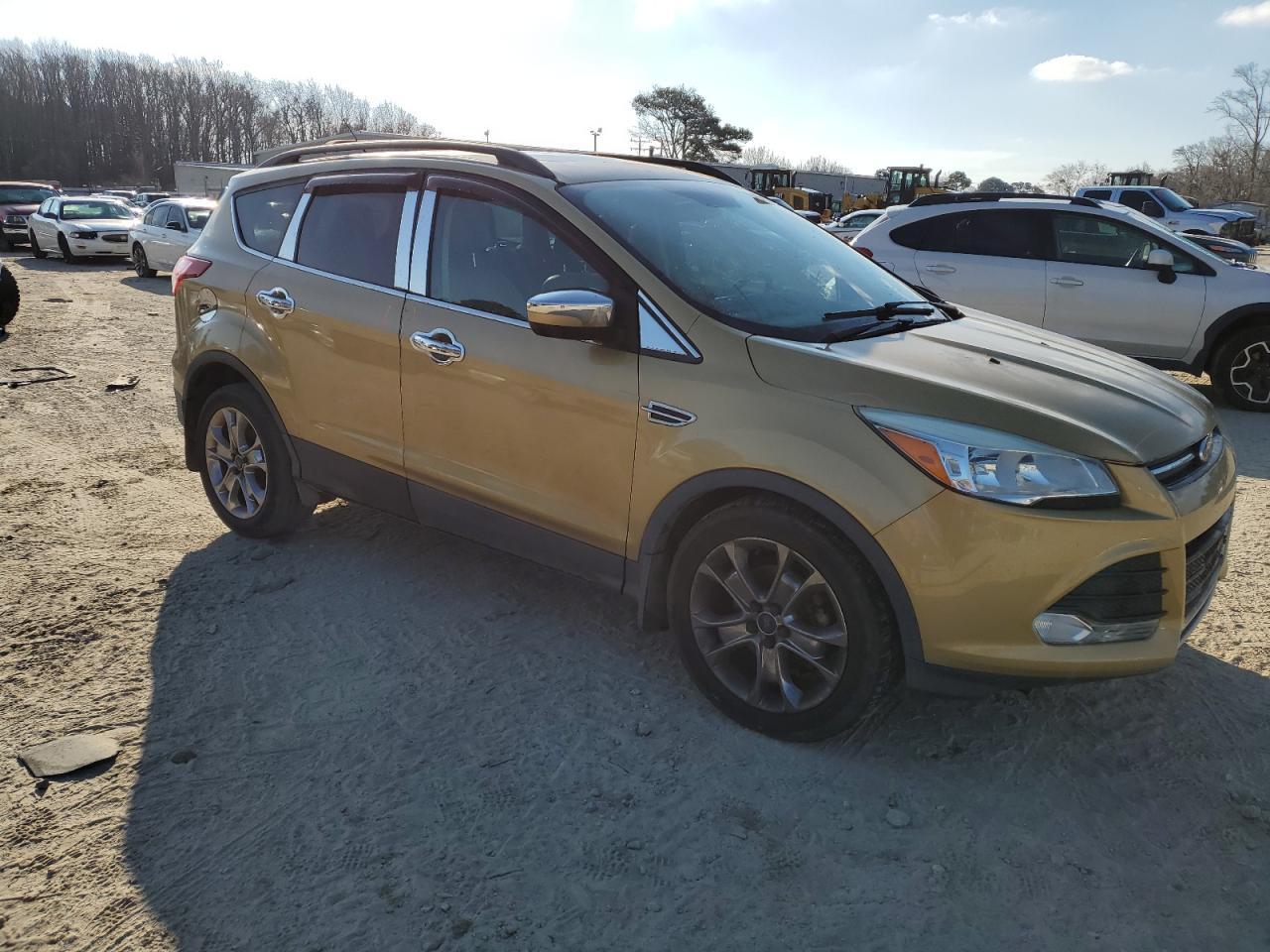 2015 FORD ESCAPE SE - Image 4