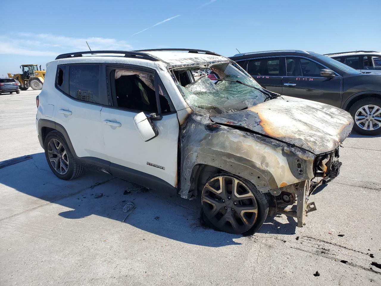 2017 JEEP RENEGADE L - Фото 4