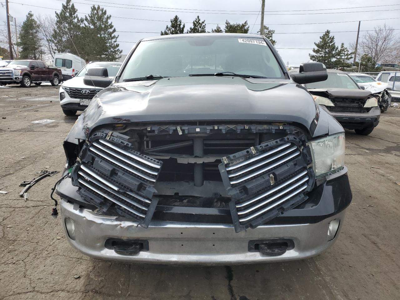 2014 RAM 1500 SLT - Фото 5