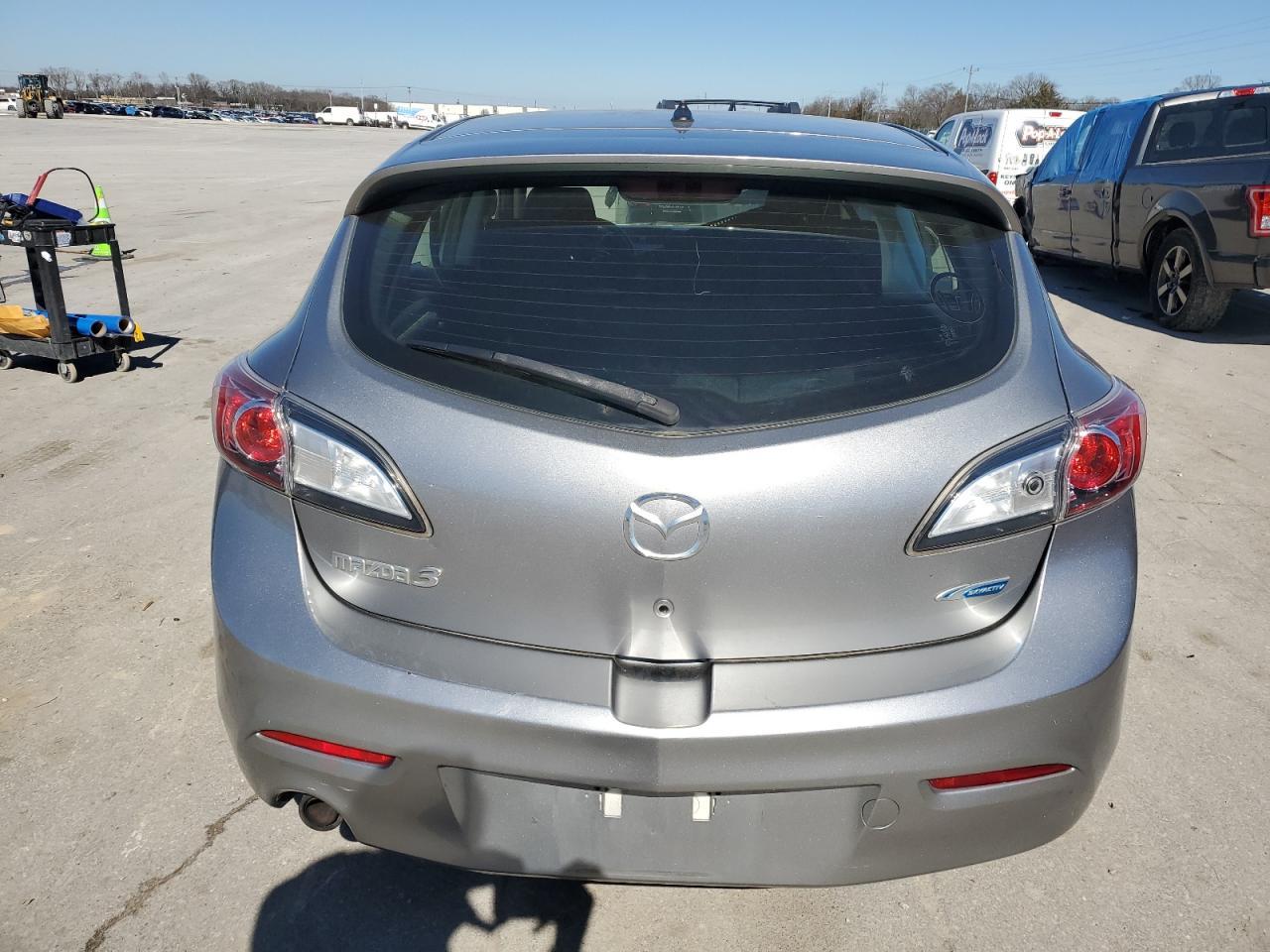 2013 MAZDA 3 I - Фото 6