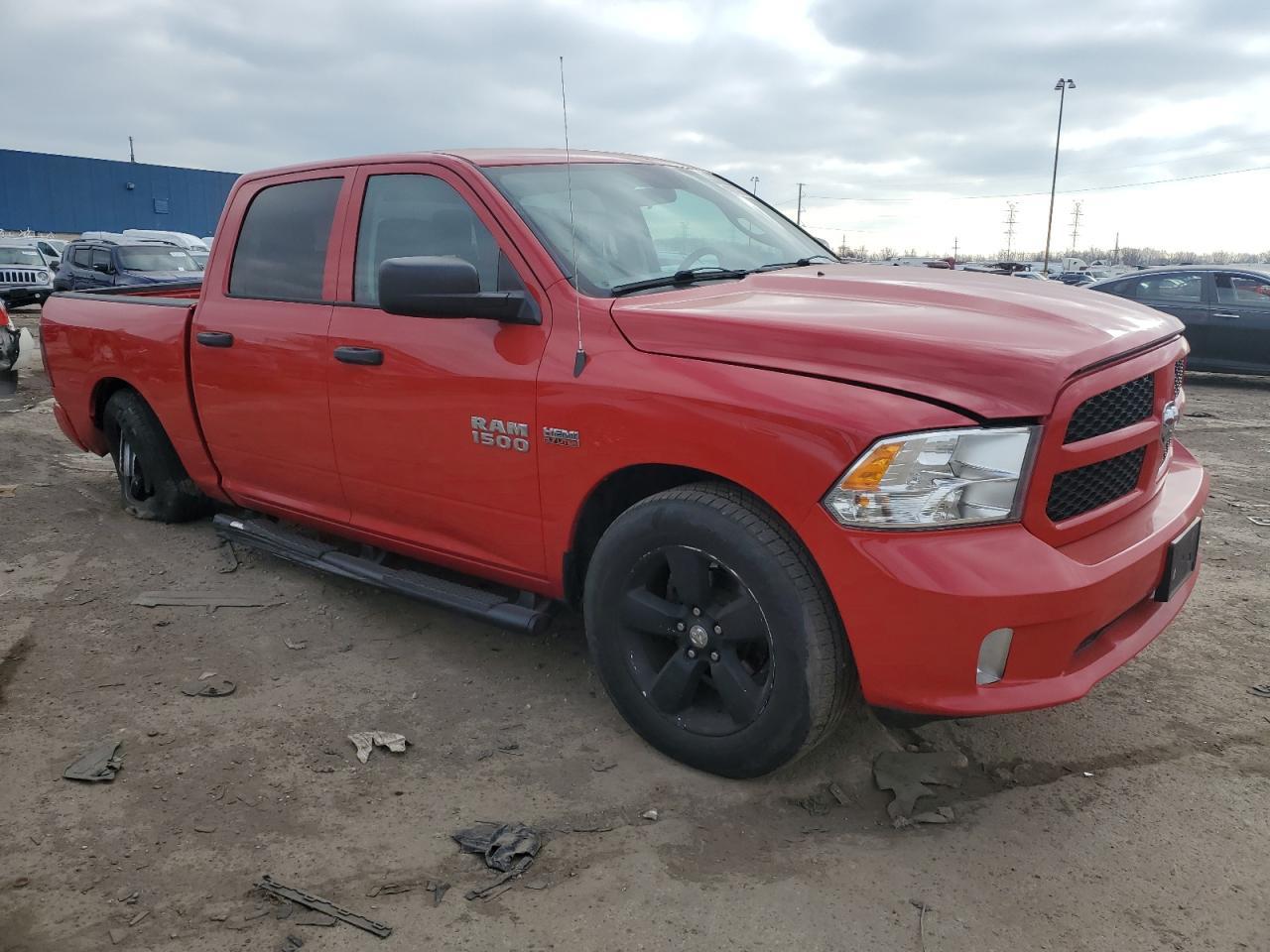 2015 RAM 1500 ST - Фото 4