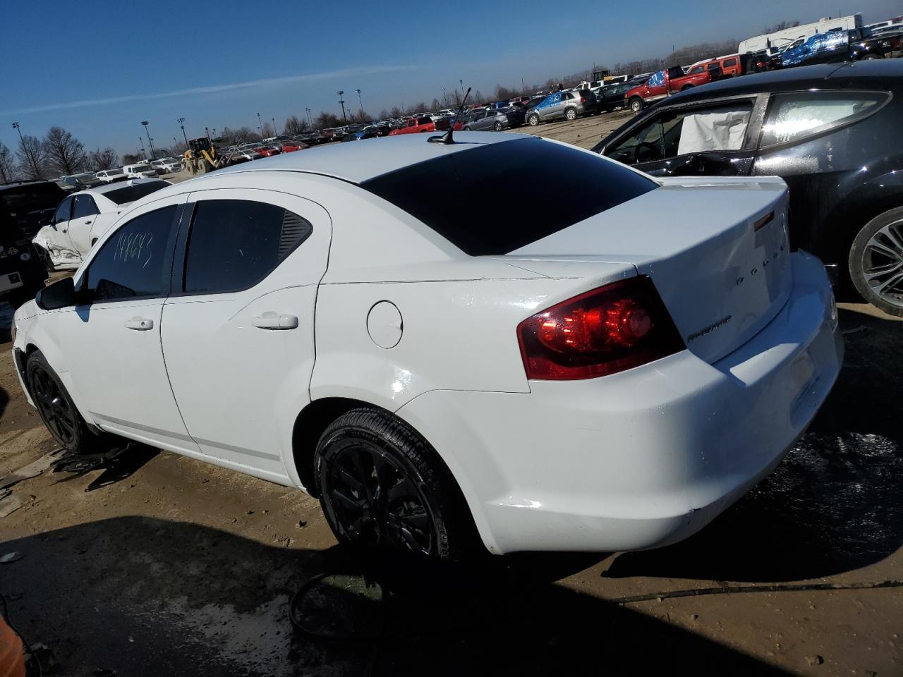 2014 DODGE AVENGER SE - Фото 2