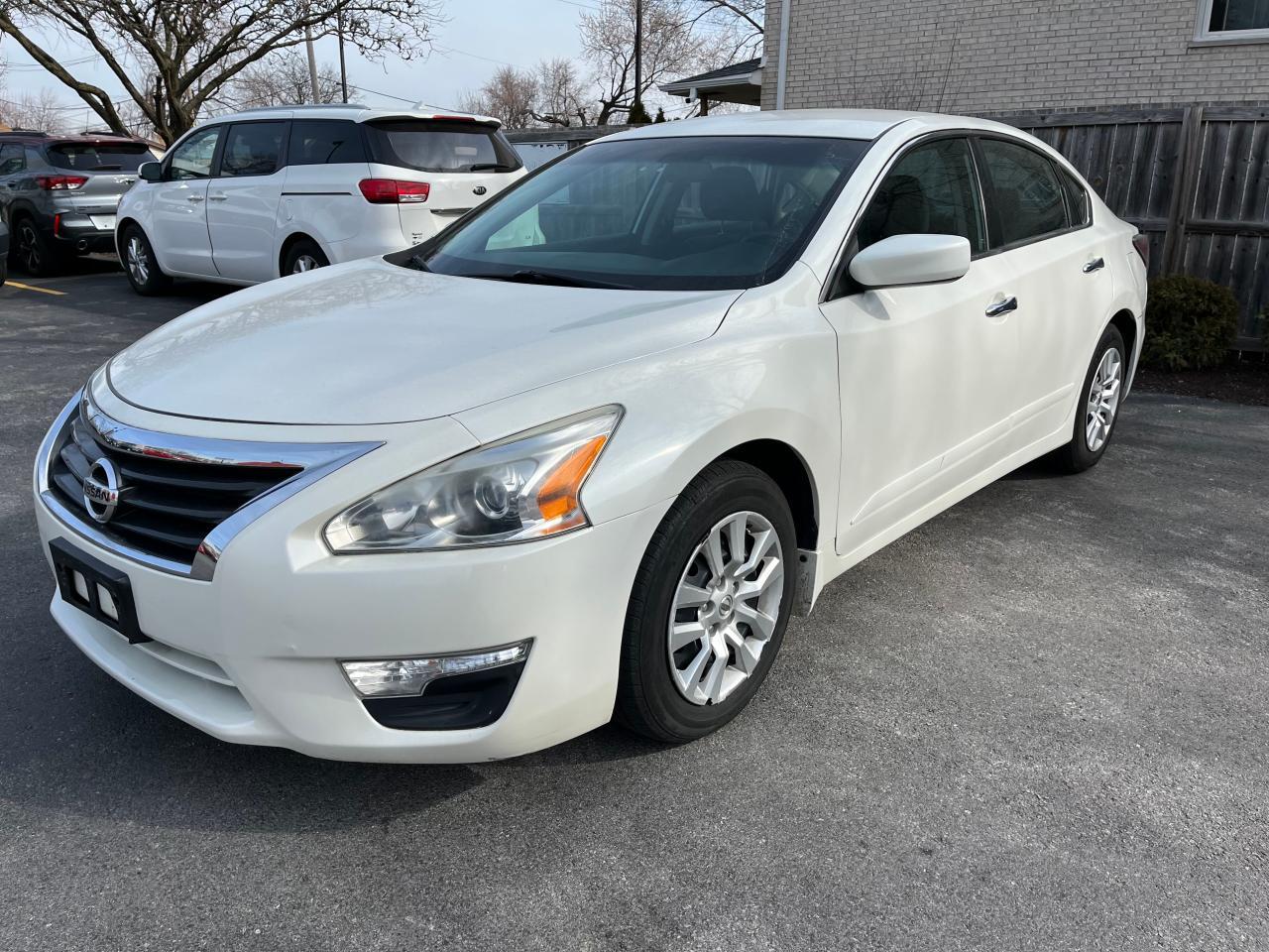 2015 NISSAN ALTIMA 2.5 - Фото 2