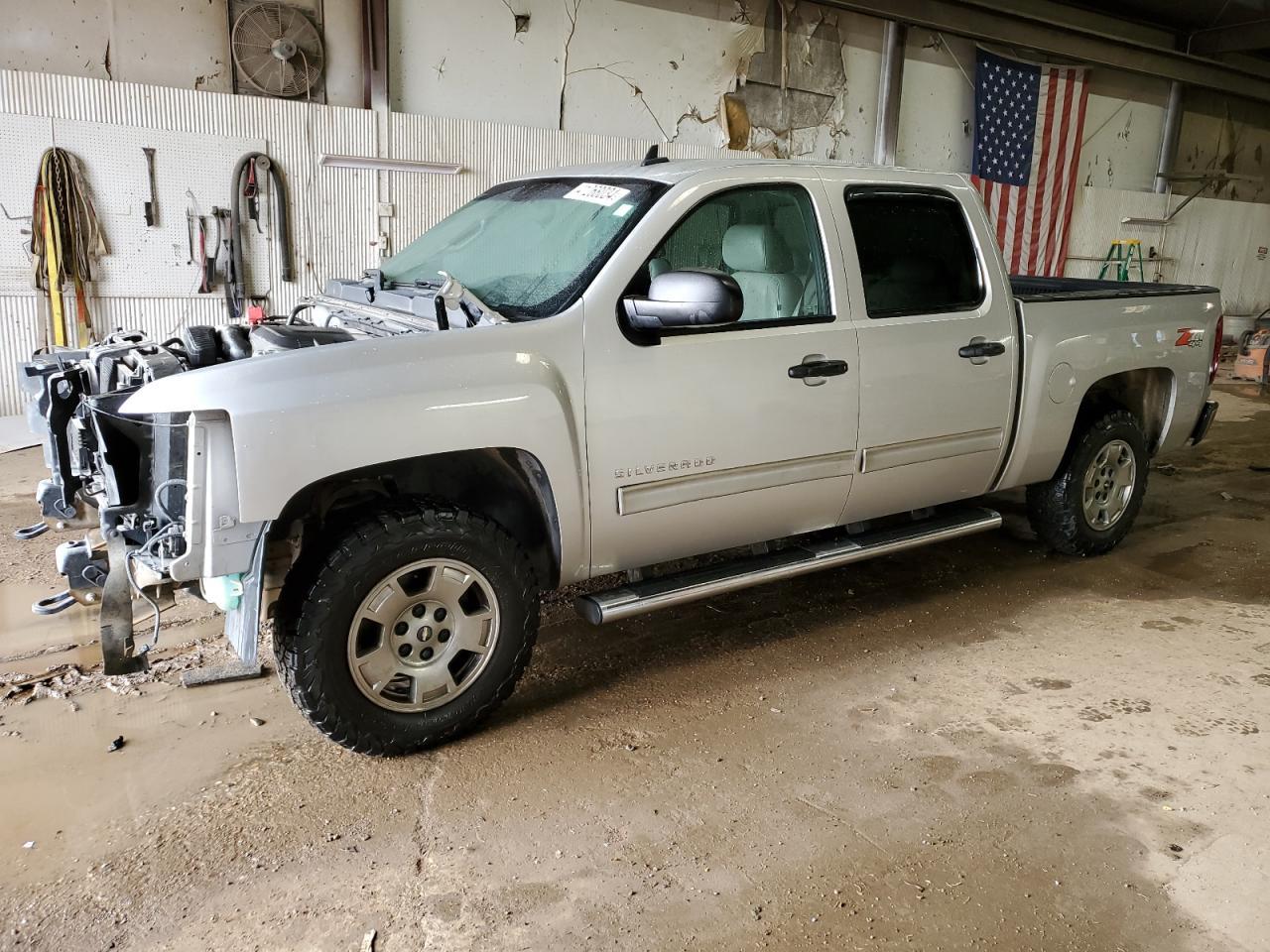 2011 CHEVROLET 1500 SILVE car image