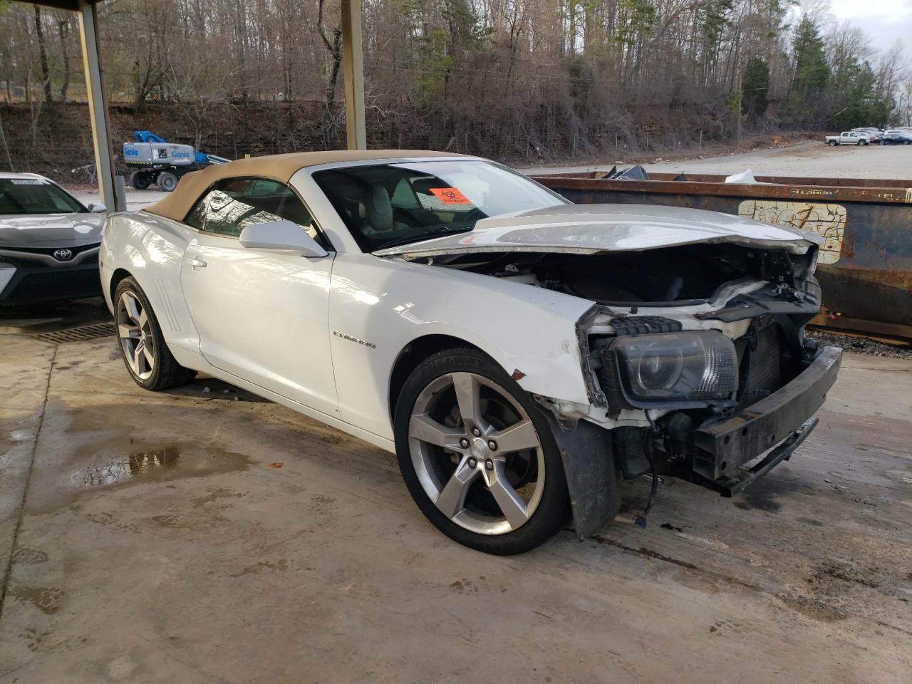 2011 CHEVROLET CAMARO LT - Image 4