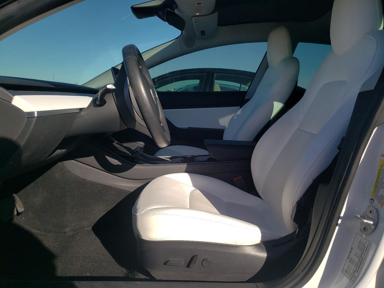 2019 TESLA MODEL 3 - Image 7