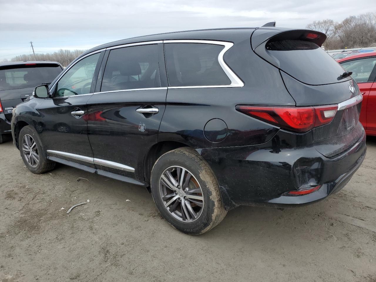 2019 INFINITI QX60 LUXE - Фото 2