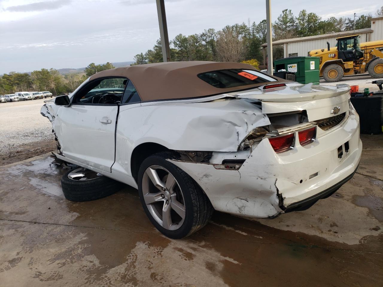 2011 CHEVROLET CAMARO LT - Image 2
