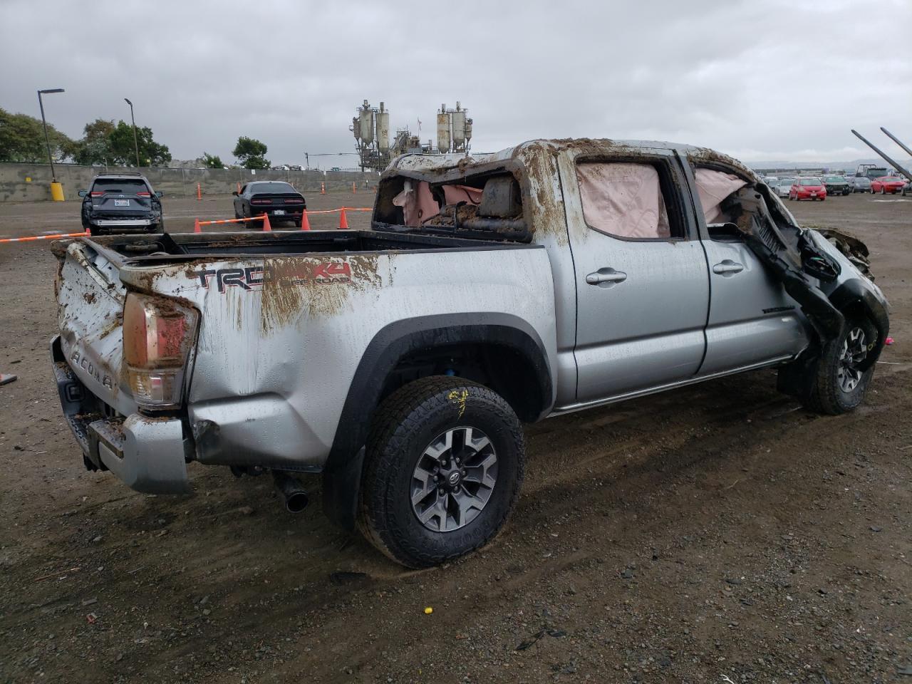 2023 TOYOTA TACOMA DOU - Фото 3