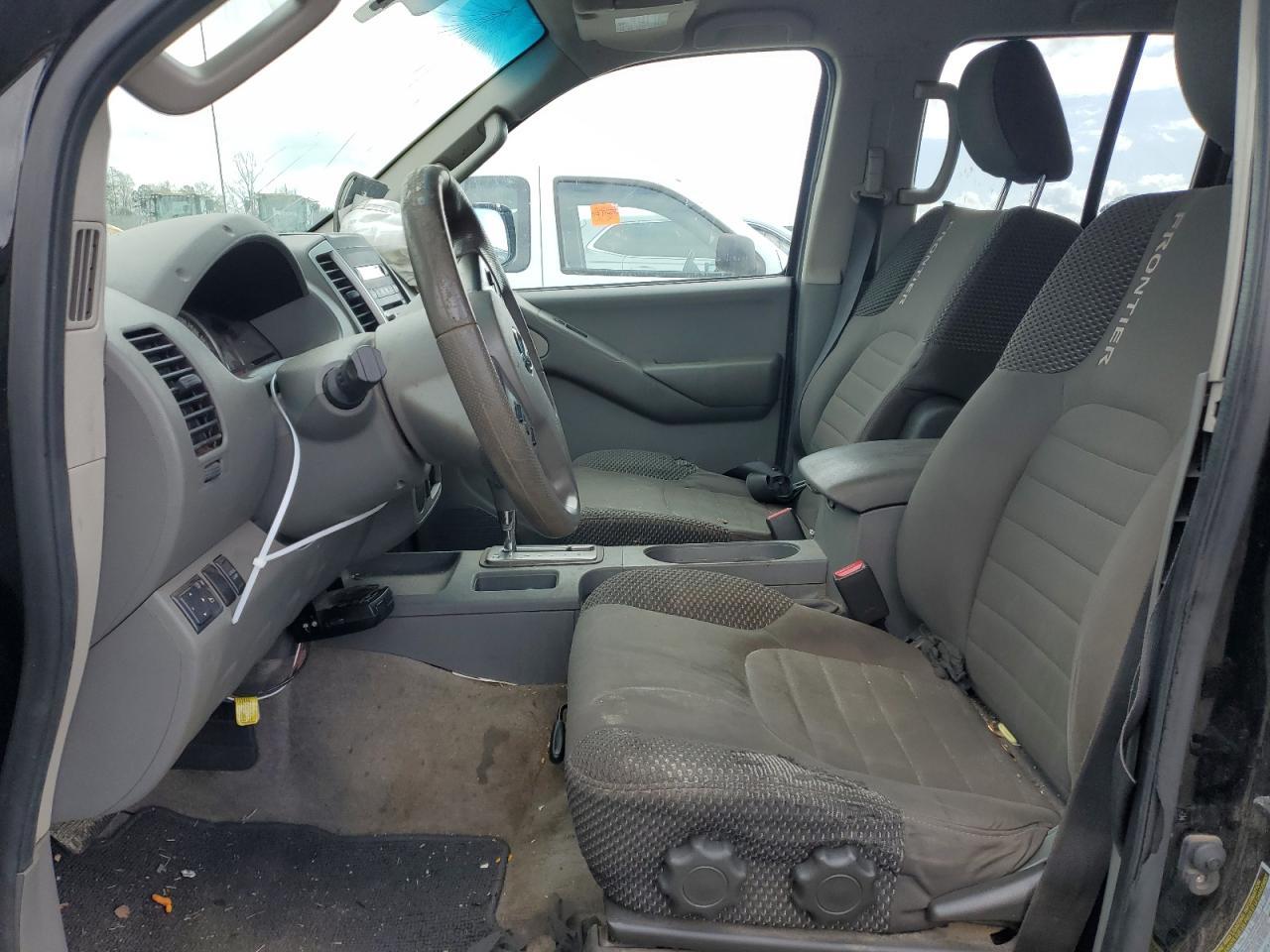 2012 NISSAN FRONTIER S - Фото 7