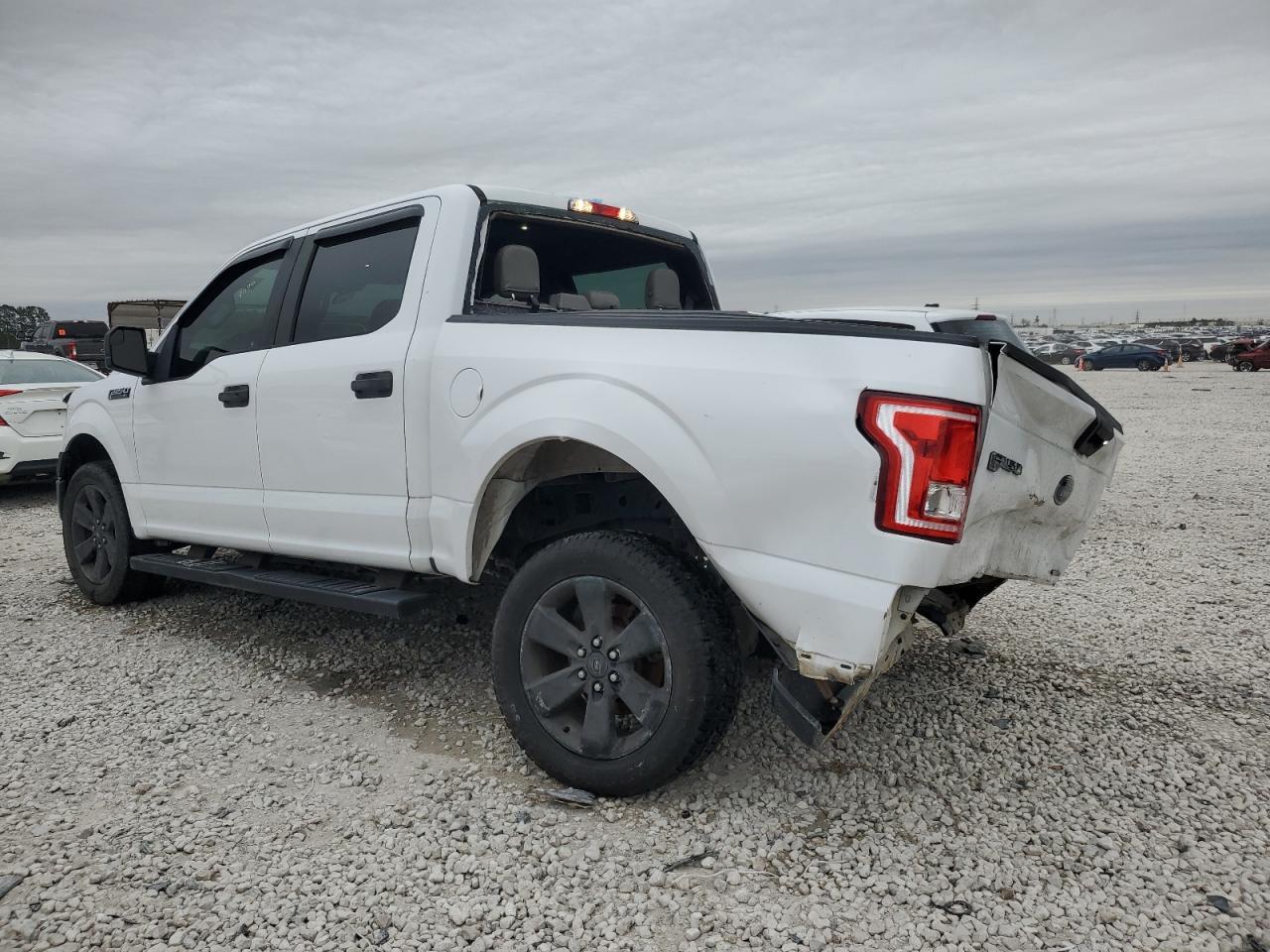 2016 FORD F150 SUPER - Image 2