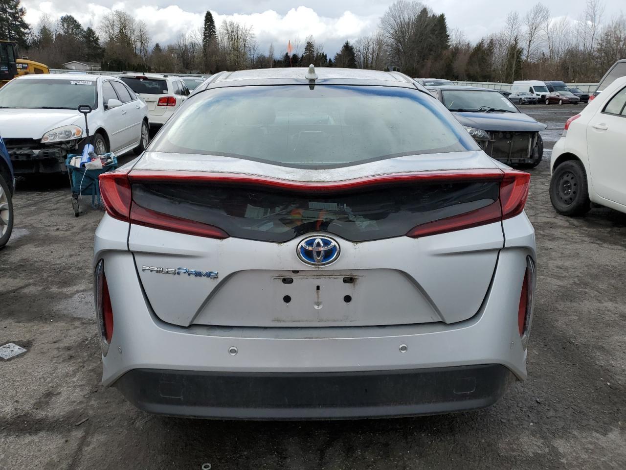 2019 TOYOTA PRIUS PRIM - Фото 6
