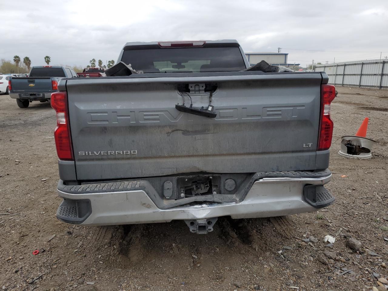 2019 CHEVROLET SILVERADO - Фото 6
