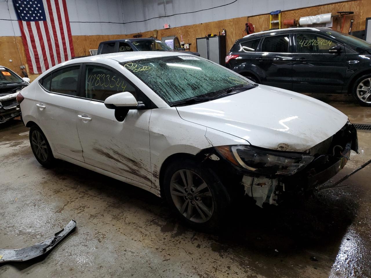 2018 HYUNDAI ELANTRA SE - Image 4