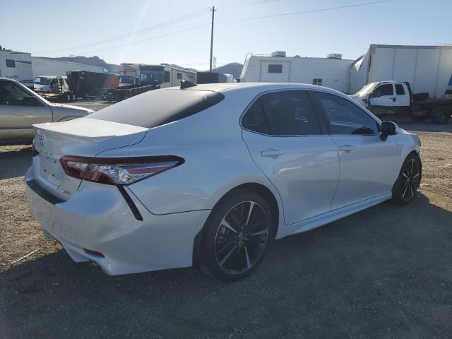 2018 Toyota Camry Xse - Фото 3