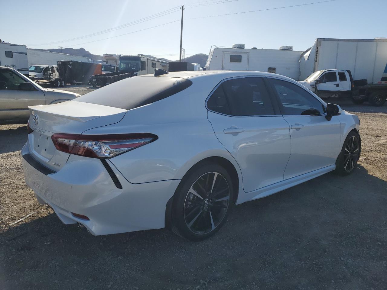 2018 TOYOTA CAMRY XSE - Image 3
