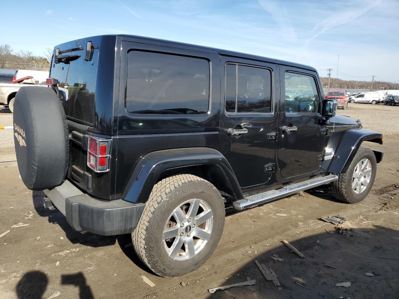 2012 JEEP WRANGLER U - Image 3