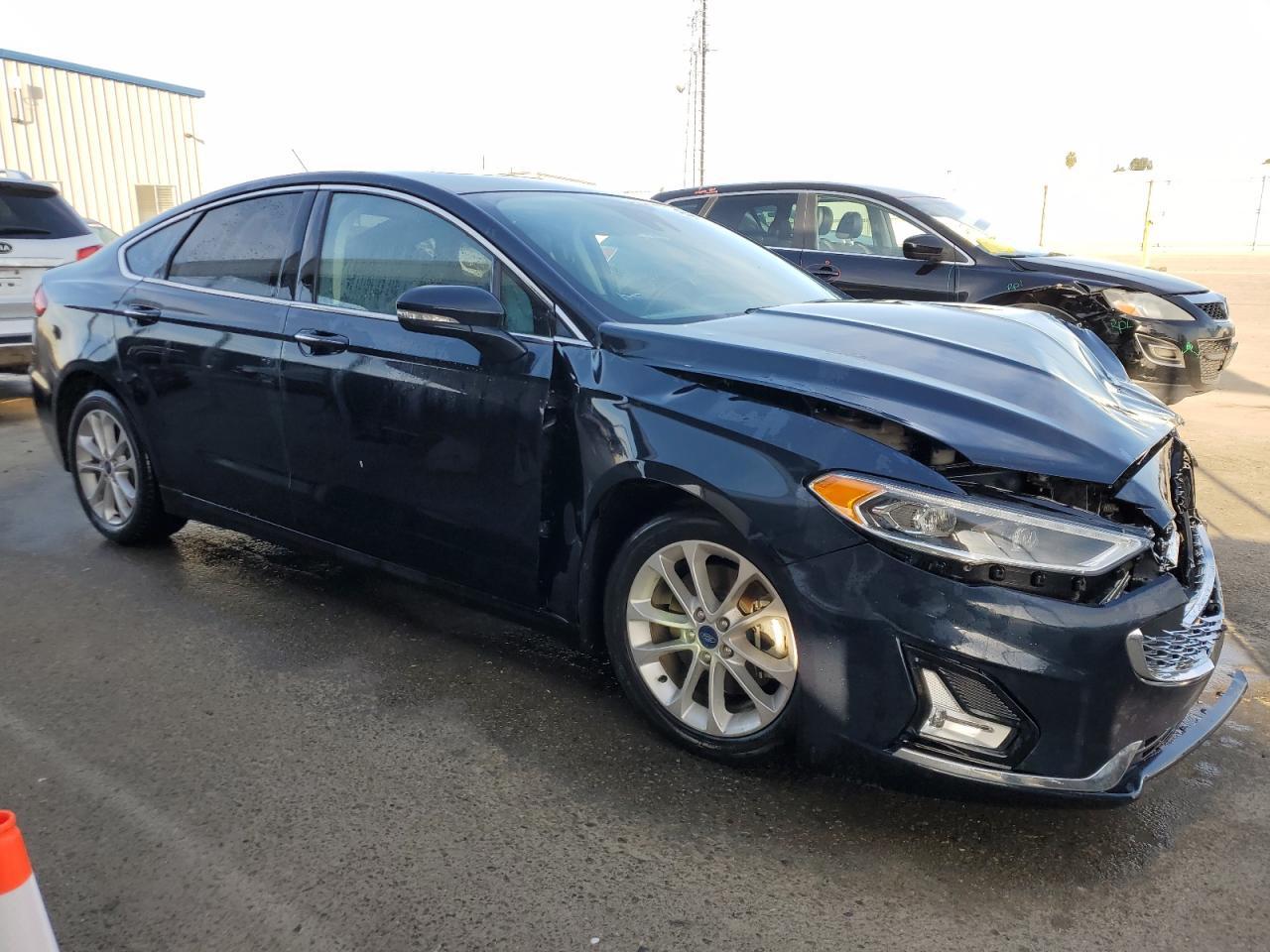2020 FORD FUSION TIT - Image 4