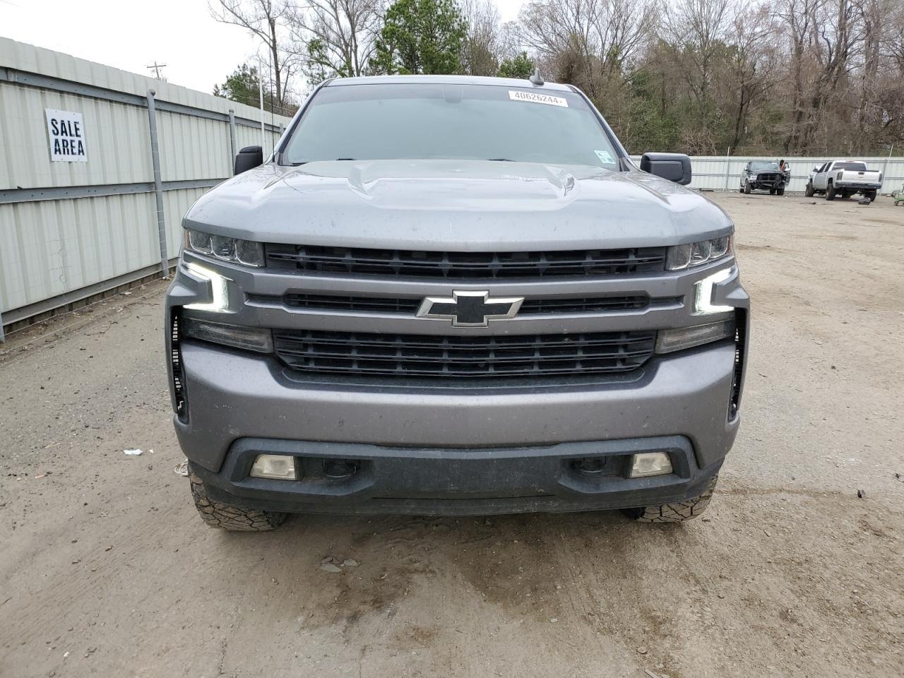 2021 CHEVROLET SILVERADO - Фото 5