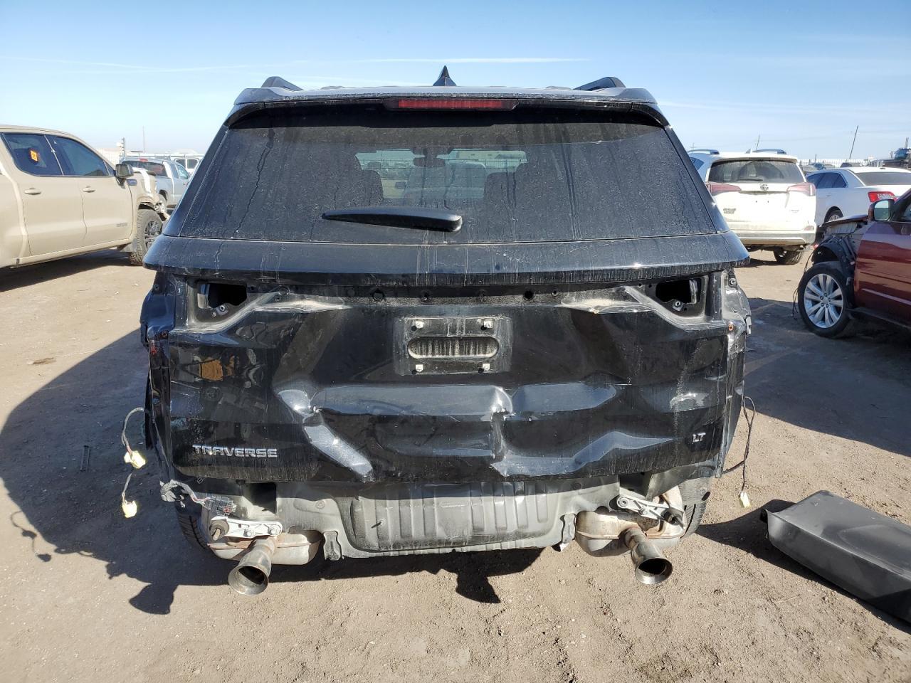 2021 CHEVROLET TRAVERSE L - Фото 6