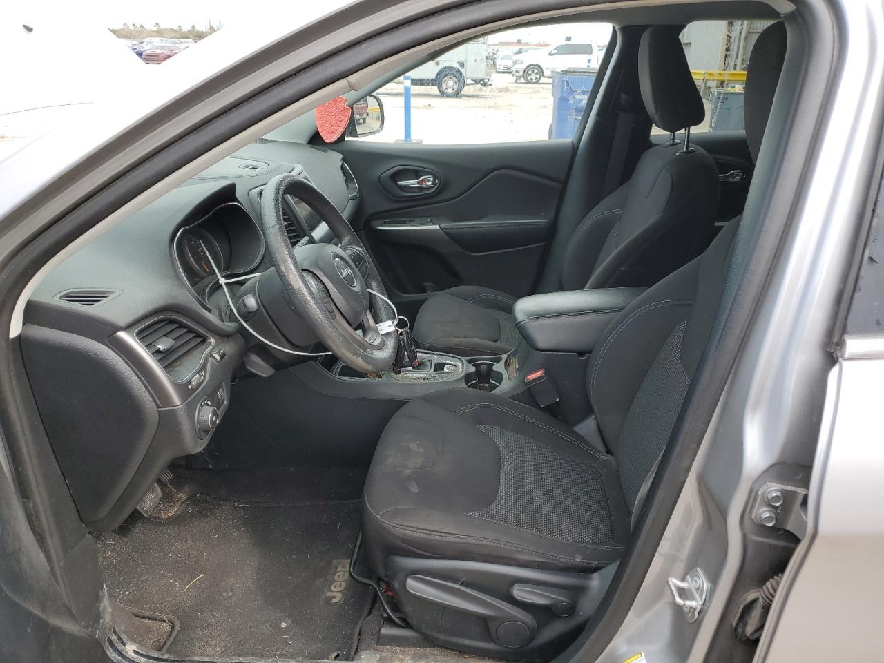 2019 JEEP CHEROKEE L - Image 7