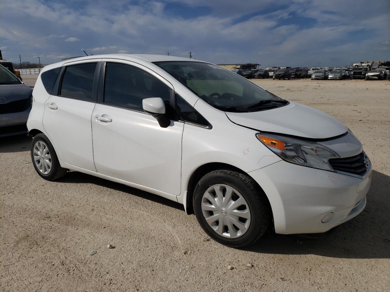 2016 NISSAN VERSA NOTE - Фото 4