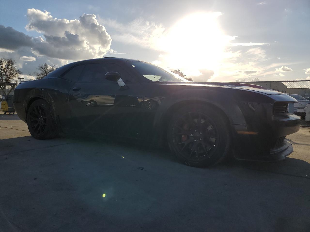 2016 DODGE CHALLENGER - Image 4