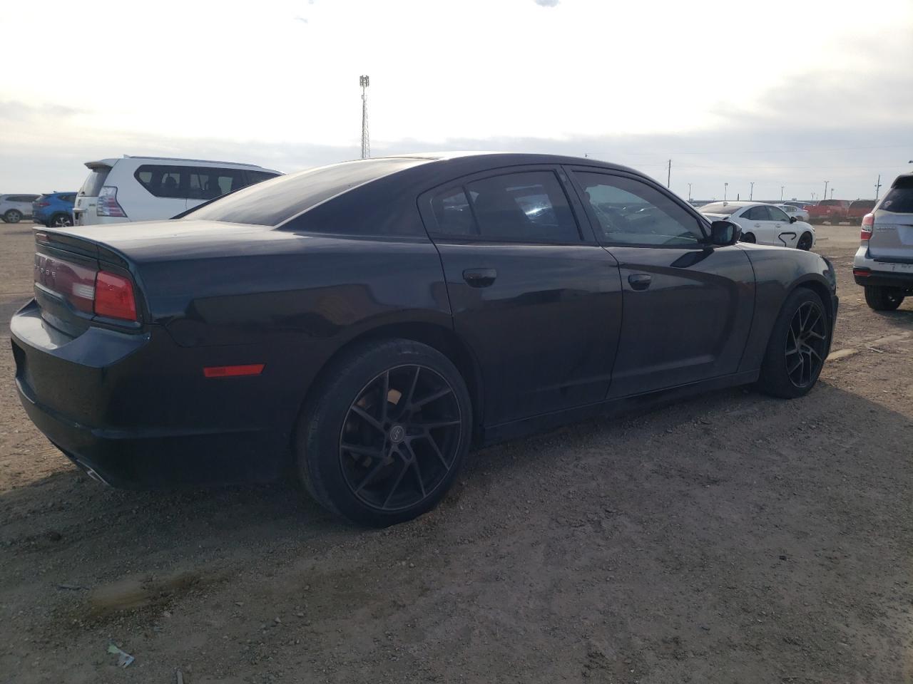 2013 DODGE CHARGER SE - Фото 3
