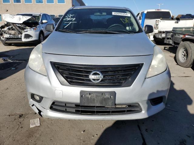 2014 Nissan Versa S - Фото 5