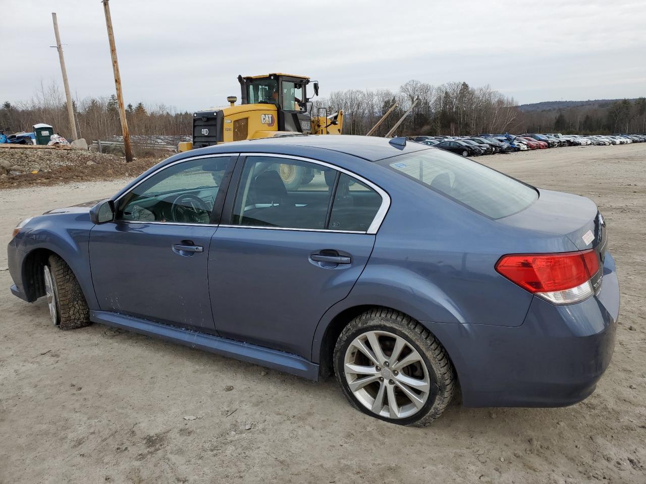 2014 SUBARU LEGACY 2.5 - Image 2