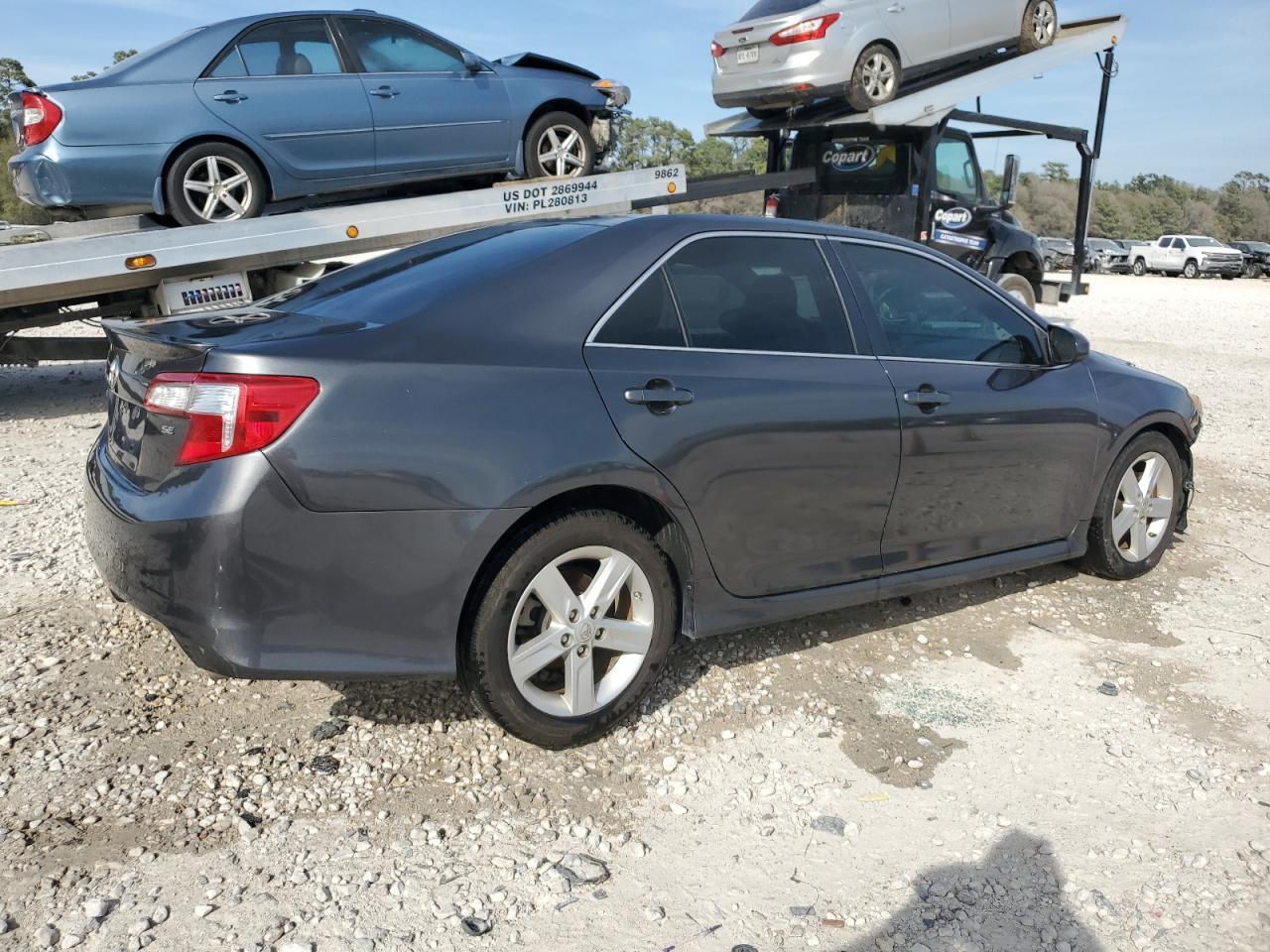 2014 TOYOTA CAMRY L - Image 3