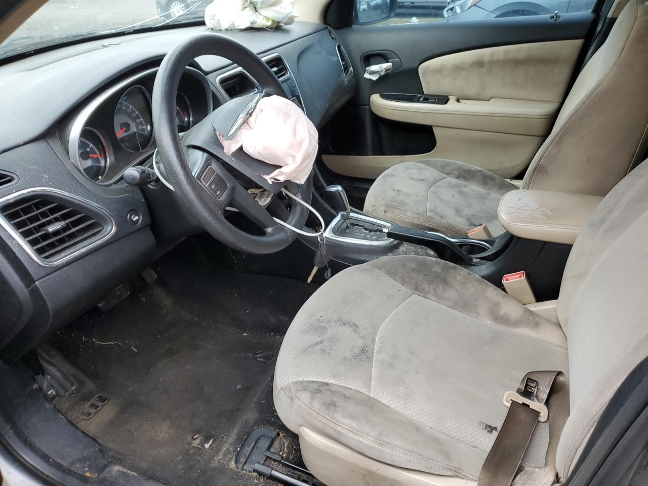 2012 CHRYSLER 200 LX - Image 7