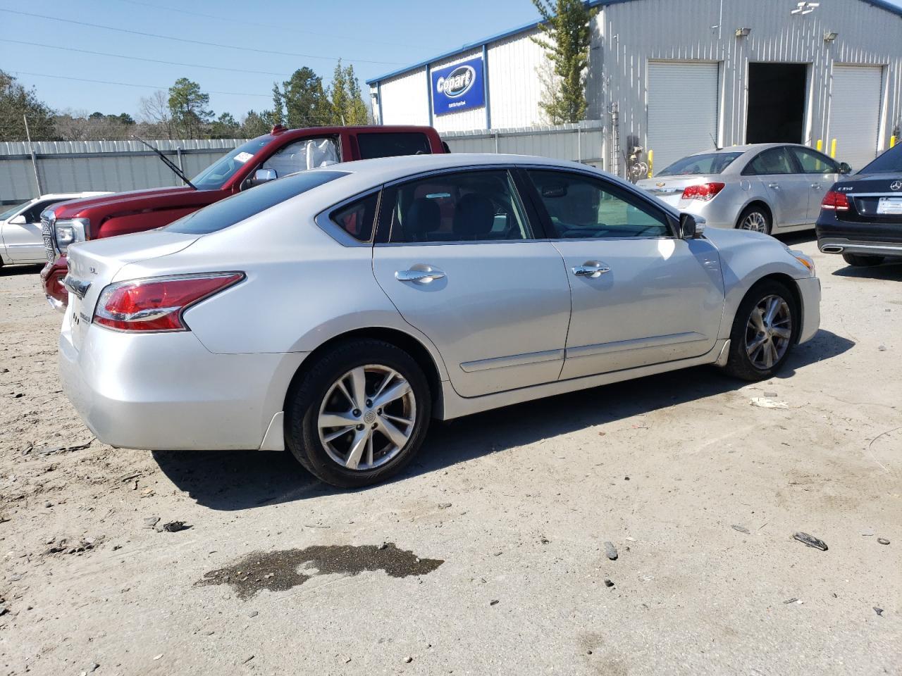 2015 NISSAN ALTIMA 2.5 - Фото 3