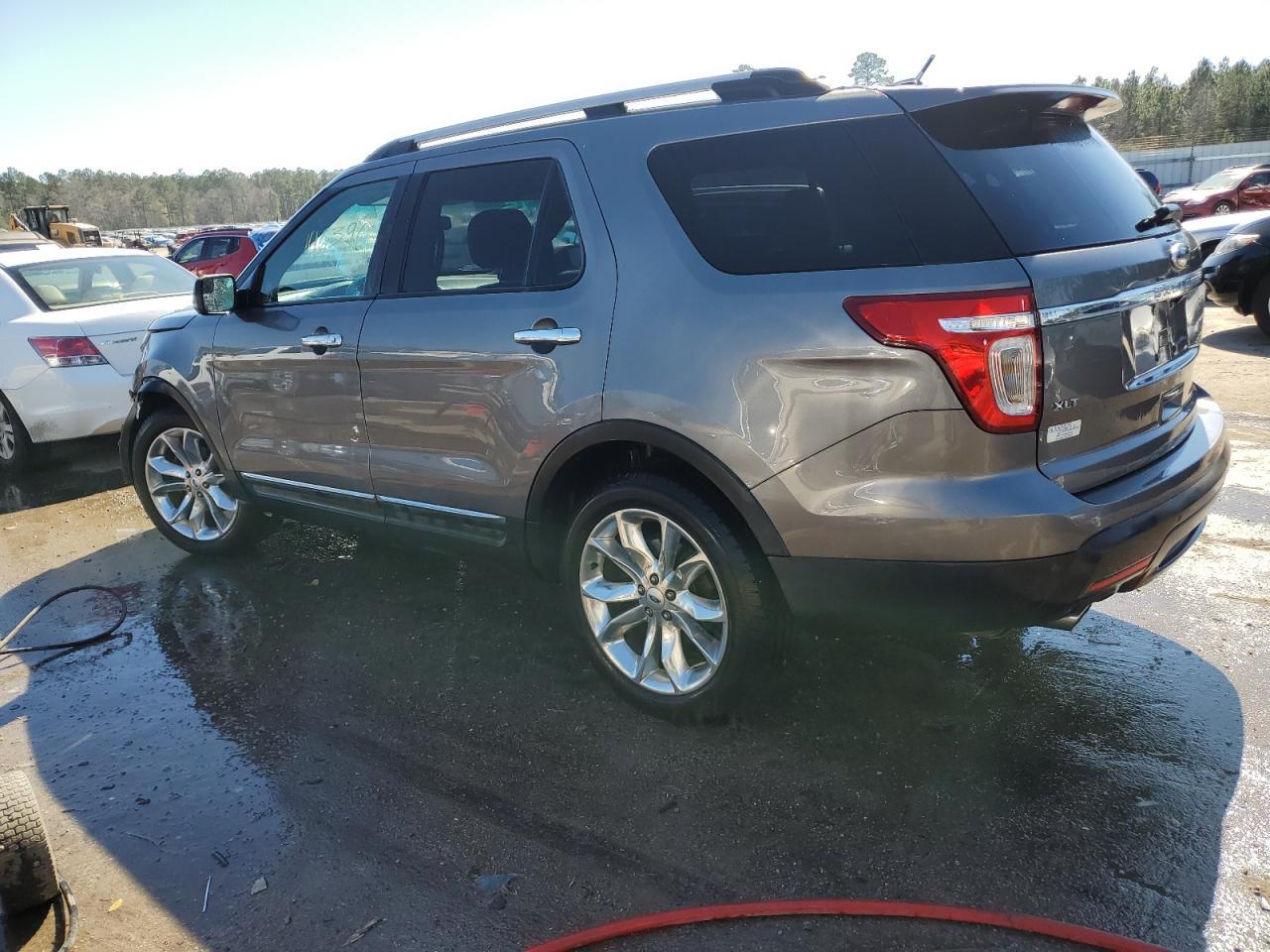 2013 FORD EXPLORER X - Image 2