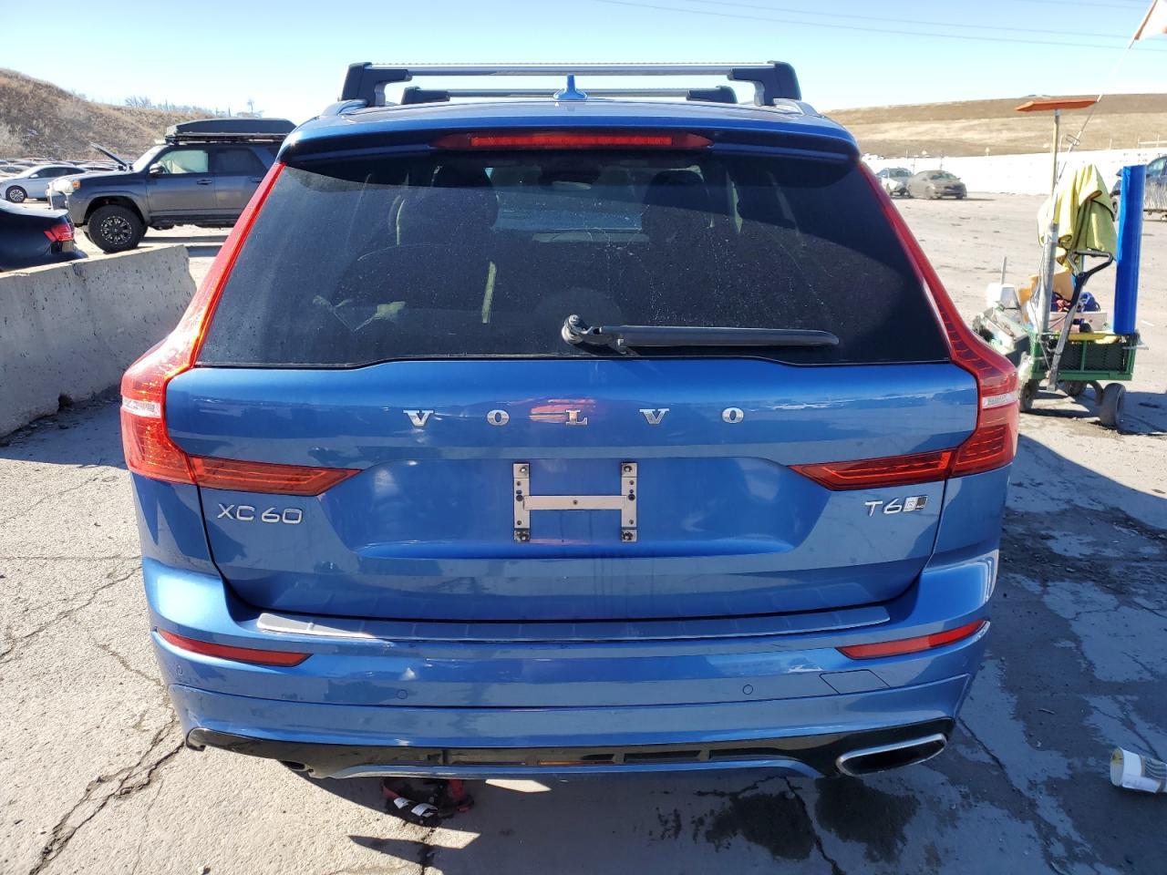 2018 VOLVO XC60 T6 R- - Image 6