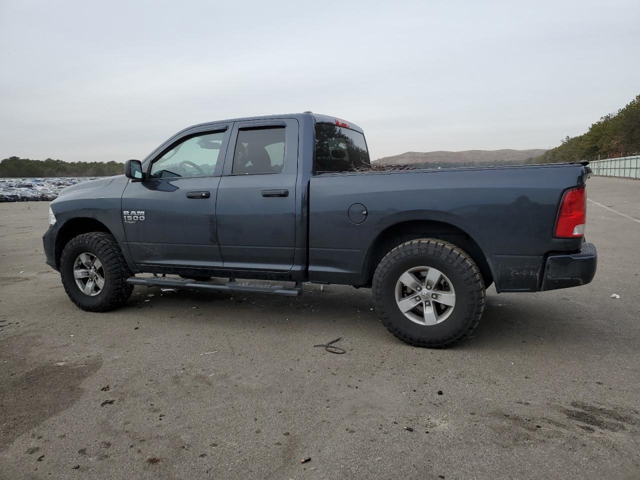 2019 RAM 1500 CLASS - Фото 2