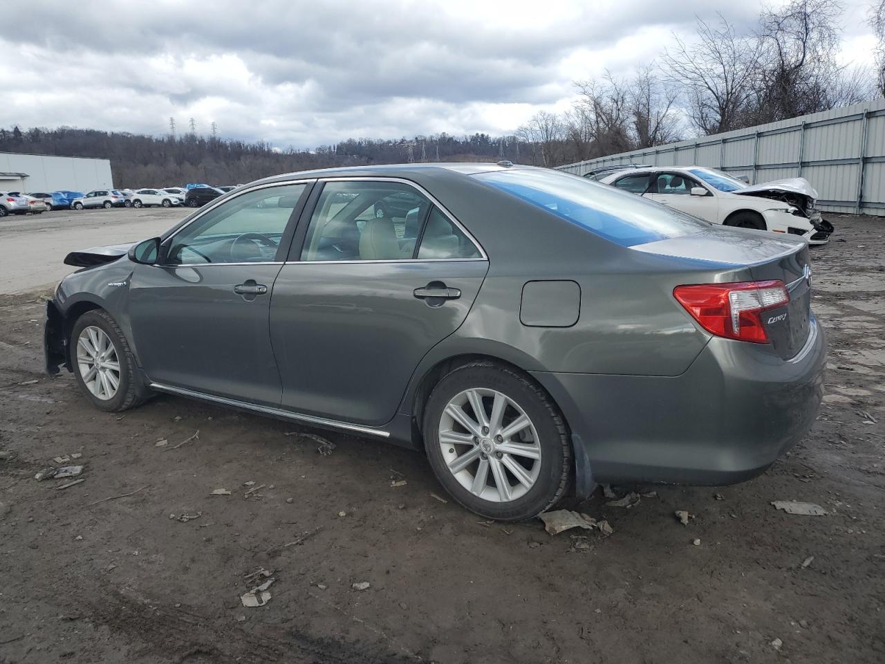 2012 TOYOTA CAMRY HYBR - Image 2