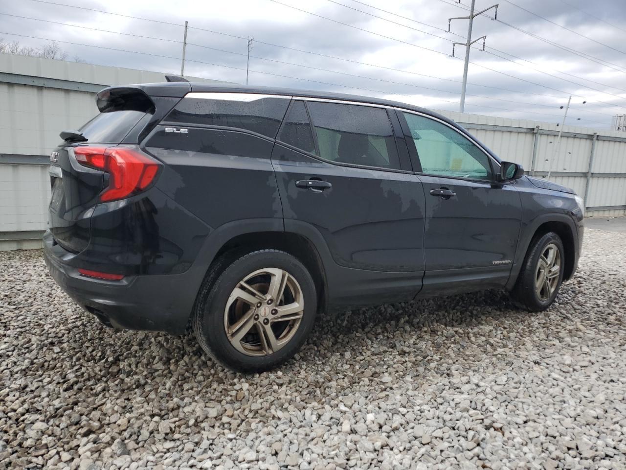 2018 GMC TERRAIN SL - Image 3