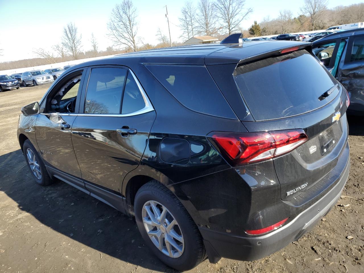 2024 CHEVROLET EQUINOX LT - Image 2