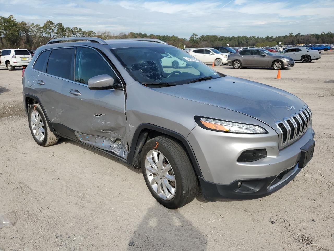 2017 JEEP CHEROKEE L - Image 4