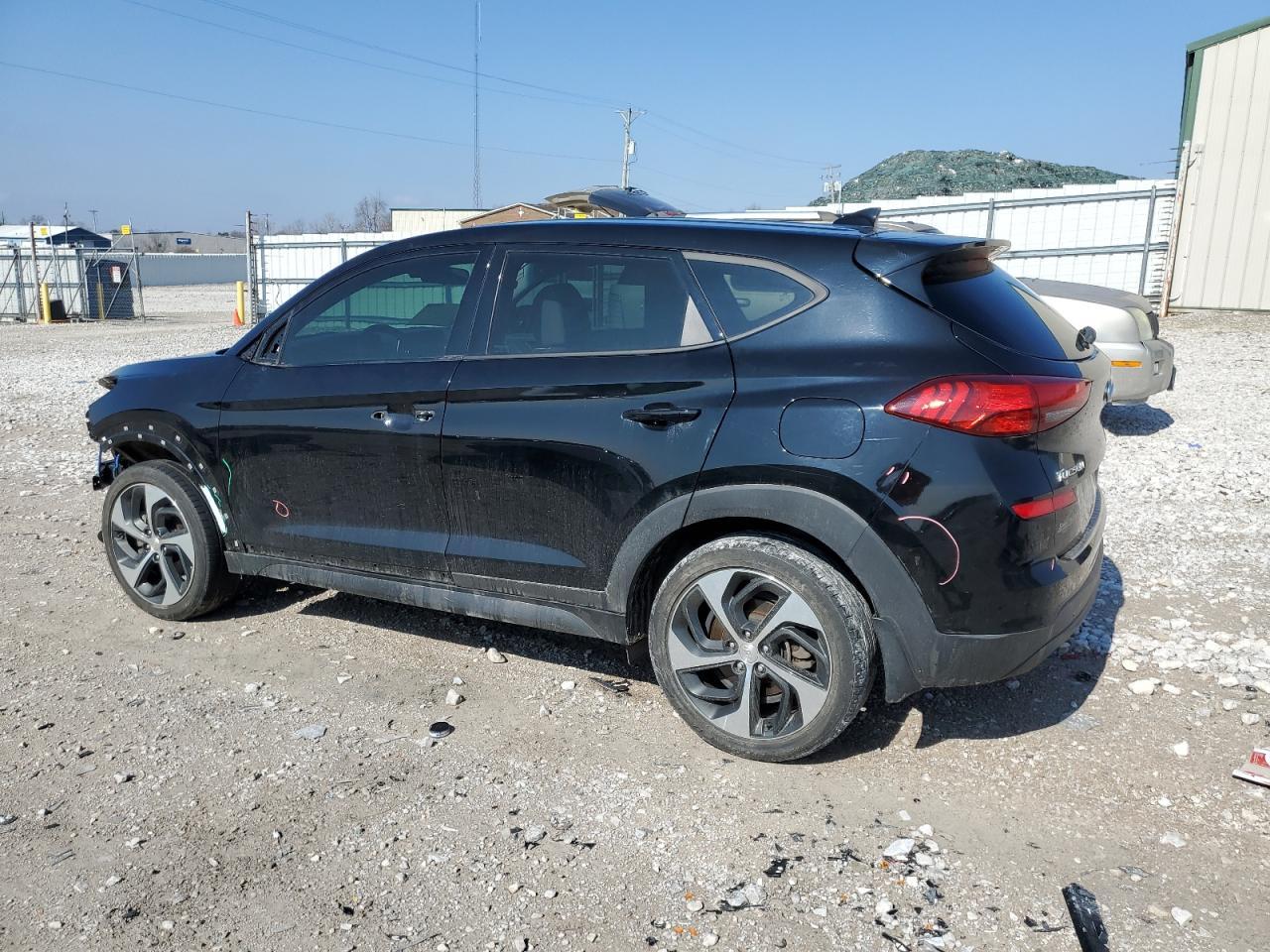 2019 HYUNDAI TUCSON SE - Фото 2