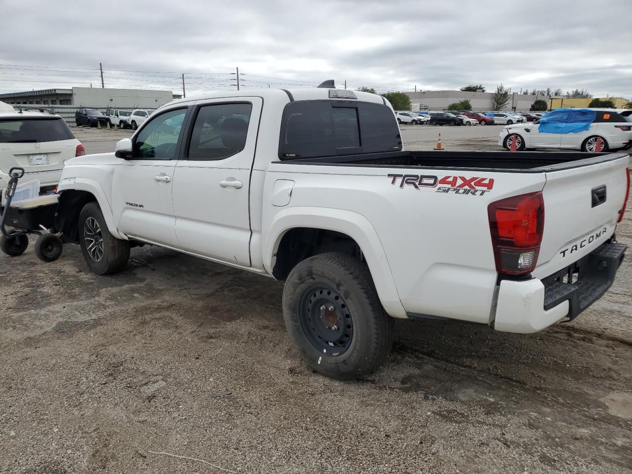 2020 TOYOTA TACOMA DOU - Image 2