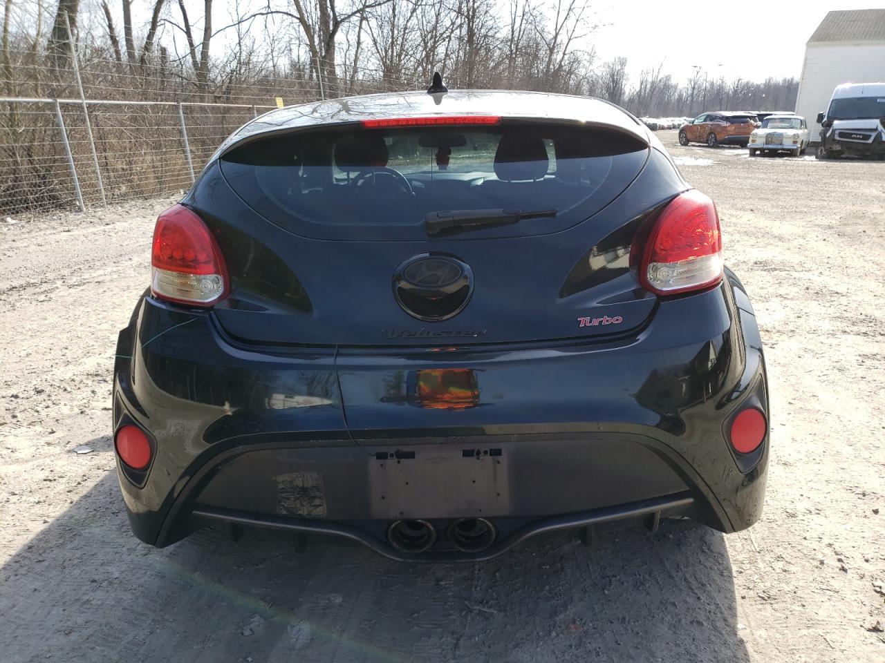 2013 HYUNDAI VELOSTER T - Image 6