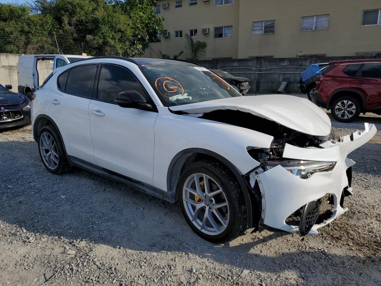 2019 ALFA ROMEO STELVIO TI - Image 4
