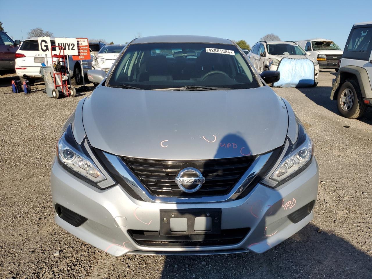 2017 NISSAN ALTIMA 2.5 - Фото 5